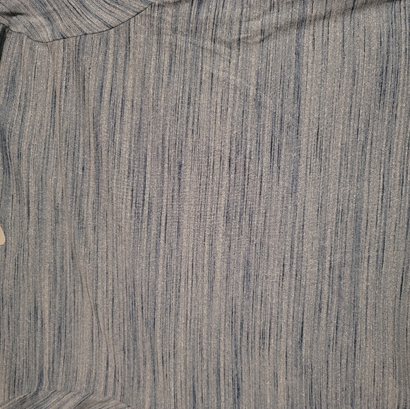 Nike Dri-Fit Tee - Picture 3 of 3